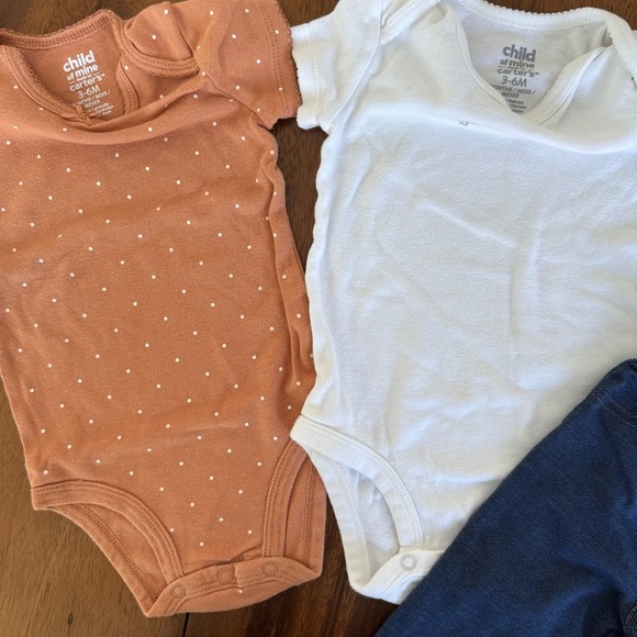 Child of Mine Bundle of 2 Bodysuits and Leggings Size 3-6M - Picture 3 of 4